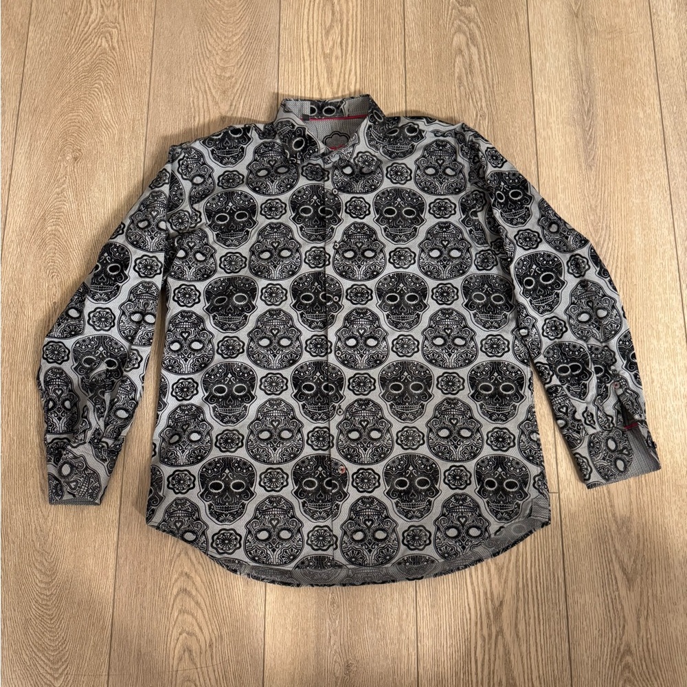 Men's Black and Gray Skull Print Casual Shirt
